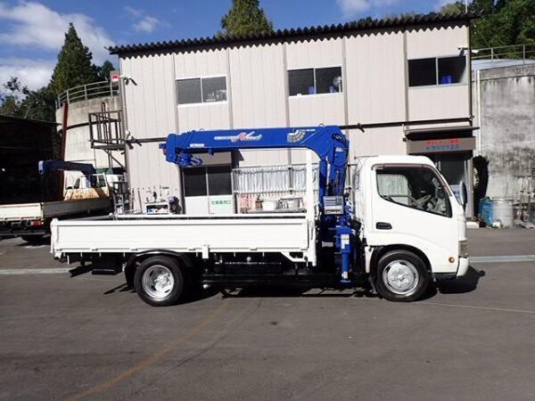 Ref:AUX-4992149 HINO DUTRO 2004 - Image 11