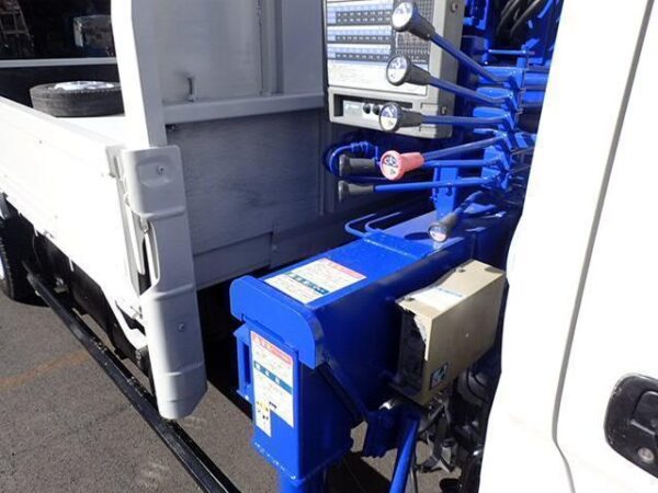 Ref:AUX-4992149 HINO DUTRO 2004 - Image 16
