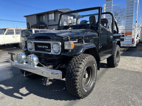 Ref:AUX-5196477 TOYOTA LAND CRUISER 40 1981