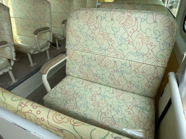 Ref:AUX-5422041 TOYOTA HIACE VAN 2013 - Image 17