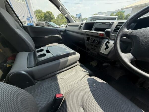 Ref:AUX-5422041 TOYOTA HIACE VAN 2013 - Image 18