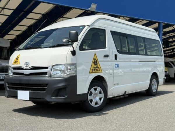 Ref:AUX-5422041 TOYOTA HIACE VAN 2013