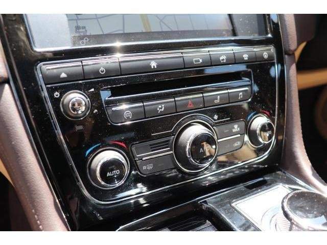 Ref:AUX-5441648 JAGUAR XJ 2017 - Image 19