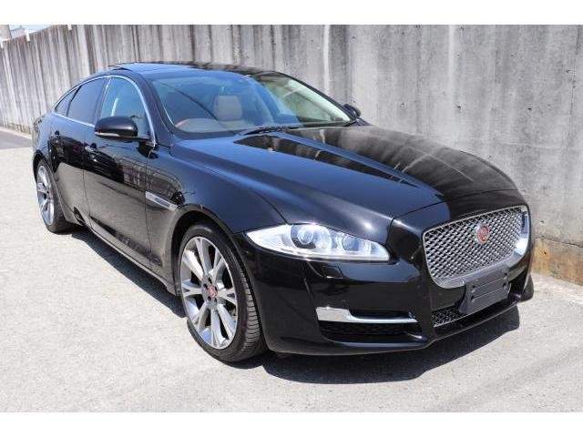 Ref:AUX-5441648 JAGUAR XJ 2017