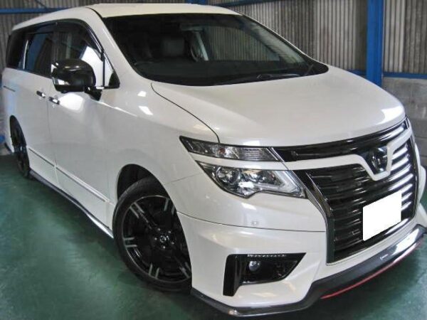 Ref:AUX-5540594 NISSAN ELGRAND 2015
