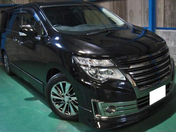 Ref:AUX-5540616 NISSAN ELGRAND 2016