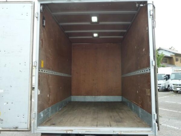 Ref:AUX-5749879 HINO DUTRO 2017 - Image 8