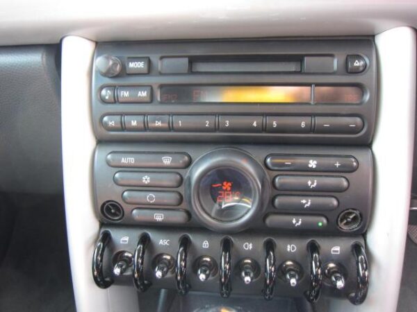 Ref:AUX-59299 MINI MINI OTHER 2005 - Image 3
