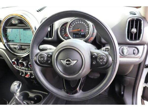 Ref:AUX-6041064 MINI MINI 2017 - Image 17