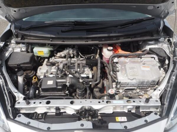 Ref:AUX-6070773 TOYOTA AQUA 2017 - Image 17