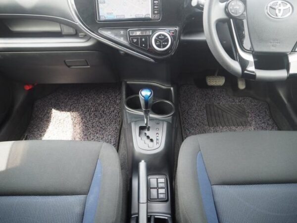 Ref:AUX-6070773 TOYOTA AQUA 2017 - Image 9