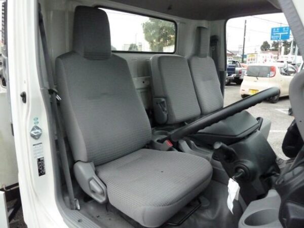 Ref:AUX-6083972 TOYOTA TOYOACE 2013 - Image 10