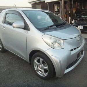 2009 Toyota Iq silver gasoline used car Japan export