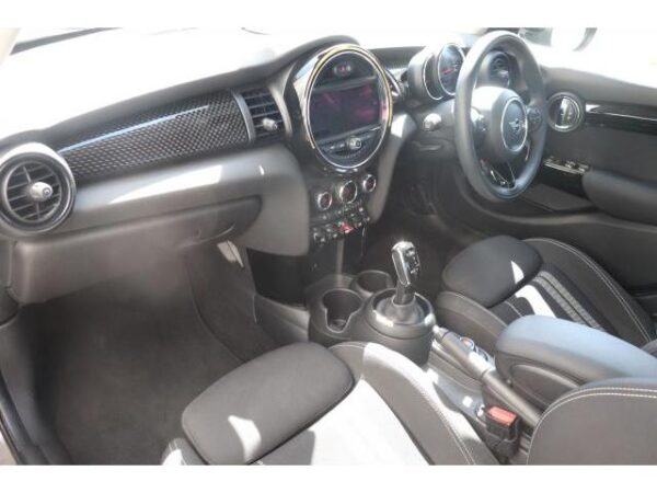 Ref:AUX-6668944 MINI MINI 2020 - Image 3