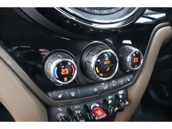 Ref:AUX-6874898 MINI MINI 2018 - Image 8
