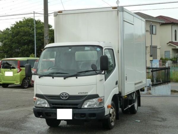 Ref:AUX-7105035 TOYOTA DYNA TRUCK 2016