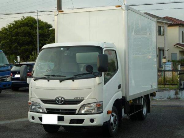 Ref:AUX-7221821 TOYOTA DYNA TRUCK 2014