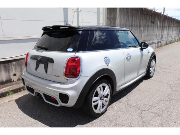 Ref:AUX-7450245 MINI MINI 2018 - Image 2