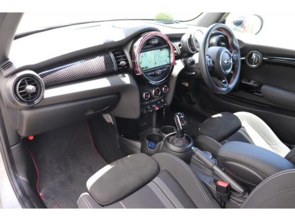 Ref:AUX-7450245 MINI MINI 2018 - Image 3