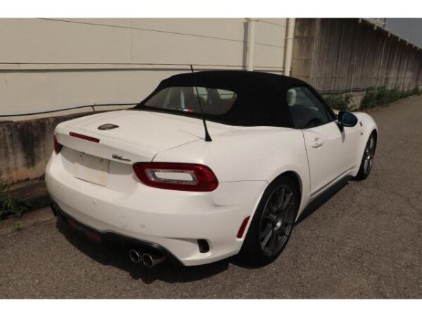 Ref:AUX-7450414 ABARTH ABARTH 124 SPIDER 2017 - Image 2