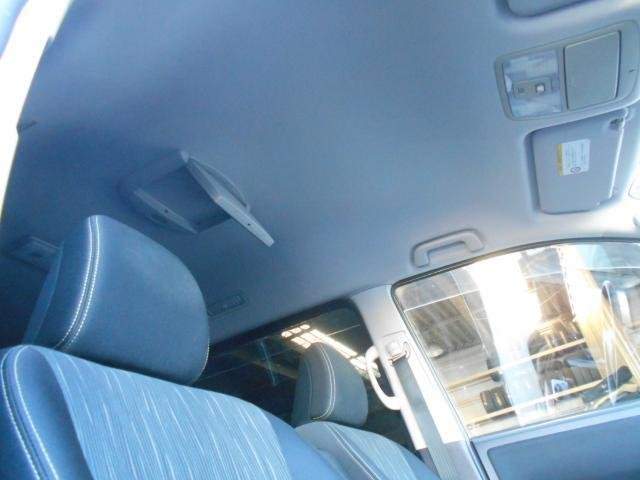 Ref:AUX-7915812 TOYOTA VOXY 2011 - Image 17