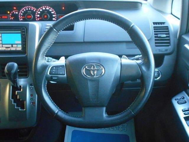Ref:AUX-7915812 TOYOTA VOXY 2011 - Image 18