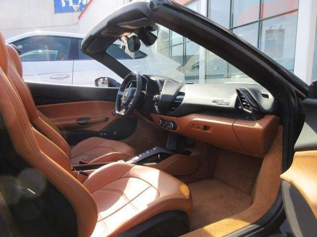 Ref:AUX-7916299 FERRARI 488 SPIDER 2017 - Image 13