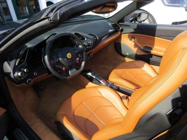 Ref:AUX-7916299 FERRARI 488 SPIDER 2017 - Image 9