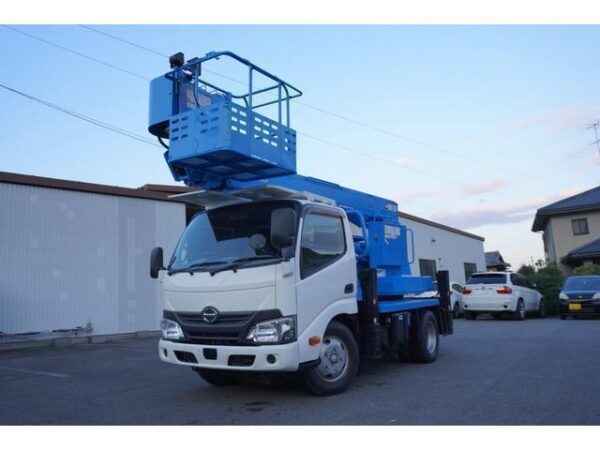 Ref:AUX-7949639 HINO DUTRO 2017 - Image 2