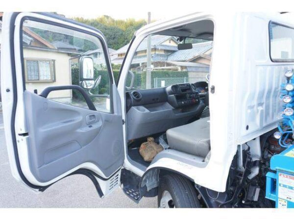 Ref:AUX-7949656 HINO DUTRO 2013 - Image 2