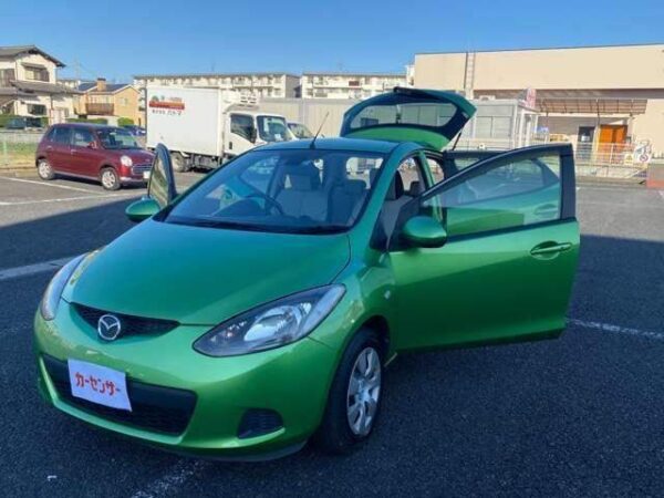 Ref:AUX-8040275 MAZDA DEMIO 2009
