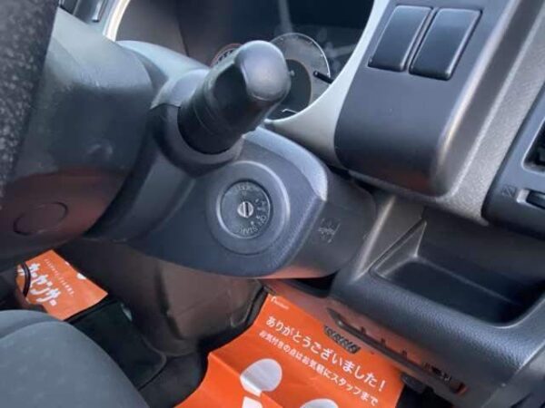 Ref:AUX-8040290 NISSAN SERENA 2006 - Image 2