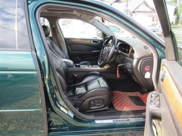 Ref:AUX-8705402 JAGUAR XJ 2004 - Image 36