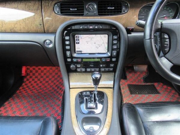 Ref:AUX-8705402 JAGUAR XJ 2004 - Image 27