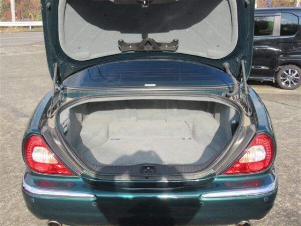 Ref:AUX-8705402 JAGUAR XJ 2004 - Image 13
