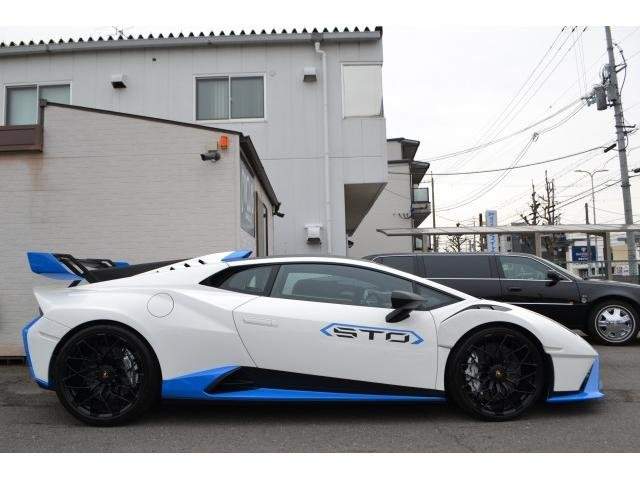 Ref:AUX-9308911 LAMBORGHINI HURACAN 2022 - Image 4