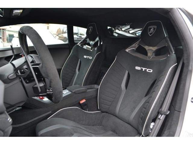 Ref:AUX-9308911 LAMBORGHINI HURACAN 2022 - Image 6