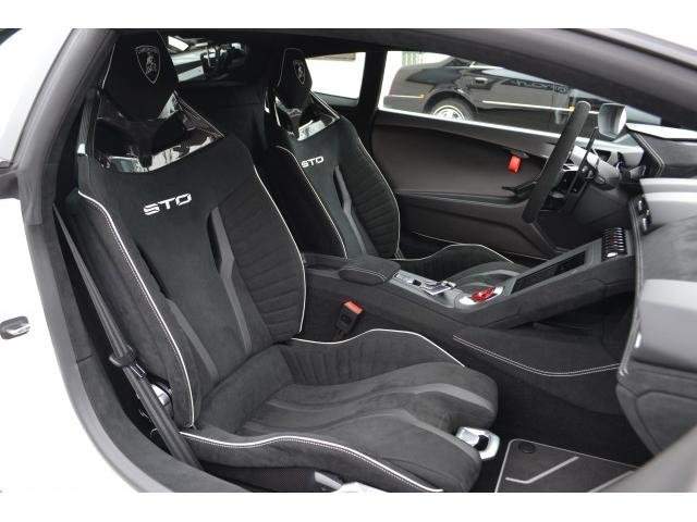 Ref:AUX-9308911 LAMBORGHINI HURACAN 2022 - Image 7