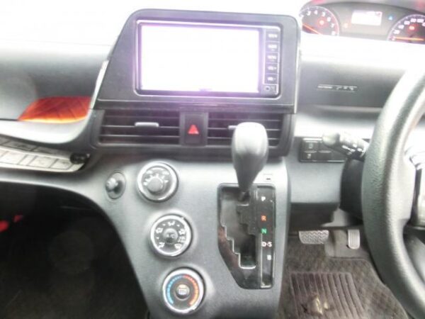 Ref:AUX-9378901 TOYOTA SIENTA 2016 - Image 16