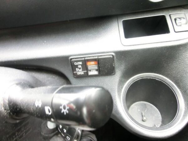 Ref:AUX-9378901 TOYOTA SIENTA 2016 - Image 19