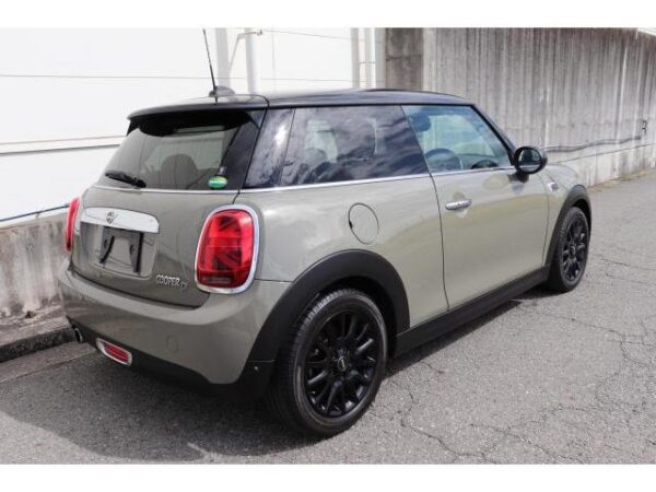 Ref:AUX-9457807 MINI MINI 2018 - Image 2