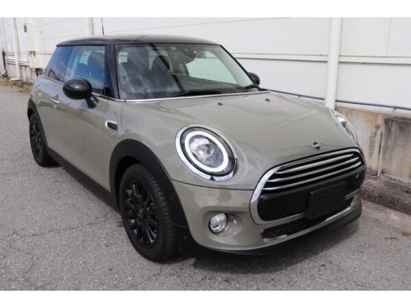 Ref:AUX-9457807 MINI MINI 2018