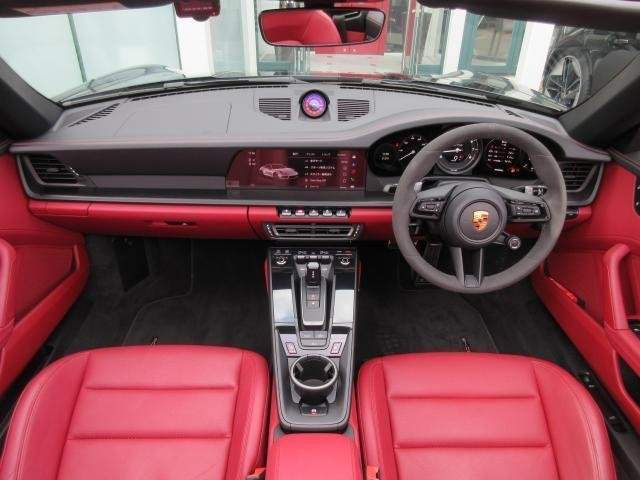 Ref:AUX-9635487 PORSCHE 911 2022 - Image 9