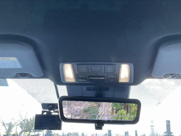 Ref:AUX-9974909 TOYOTA VOXY 2022 - Image 18